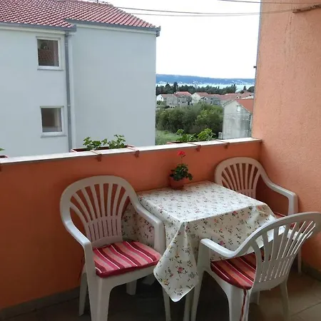 Διαμέρισμα Visit Kaštela